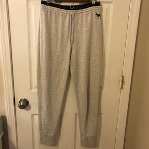 ⭐️PINK victoria secret joggers⭐️